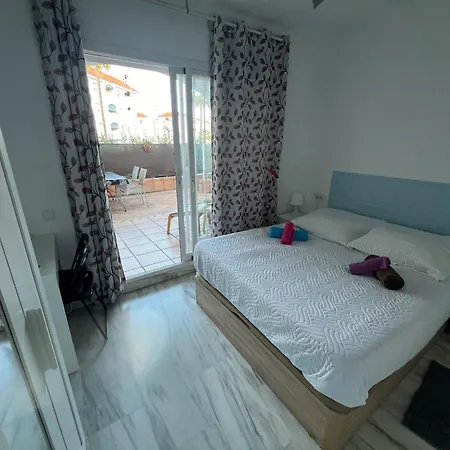 Δωμάτια σε οικογενειακή κατοικία Privada En Compartidos Τορρεμολίνος