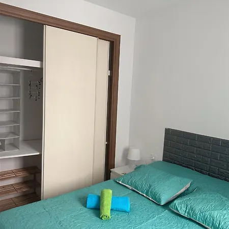 Privada En Compartidos * Τορρεμολίνος