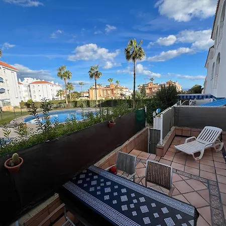 Privada En Compartidos * Torremolinos