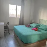 Privada En Compartidos Homestay szállás