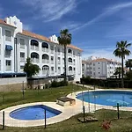 Privada En Compartidos Homestay szállás *