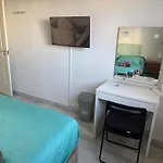 Privada En Compartidos Homestay szállás